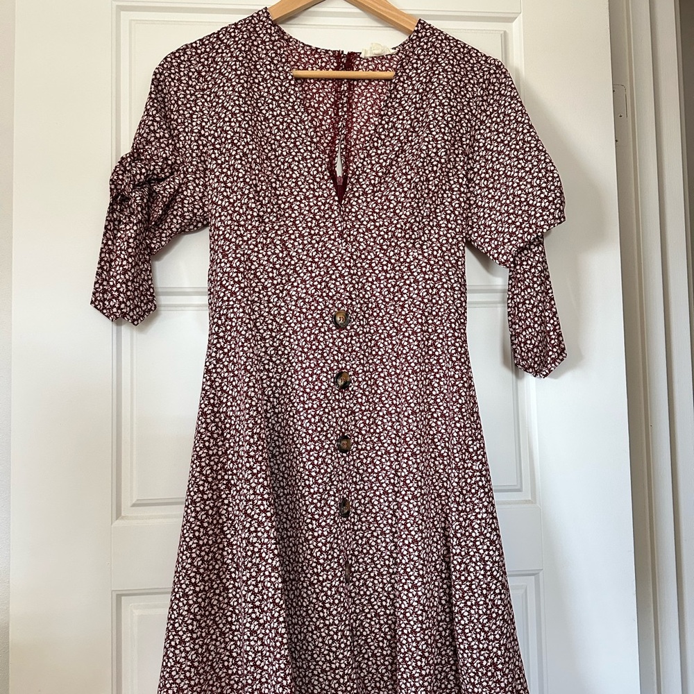 LA MIEL Burgundy Floral Midi Dress